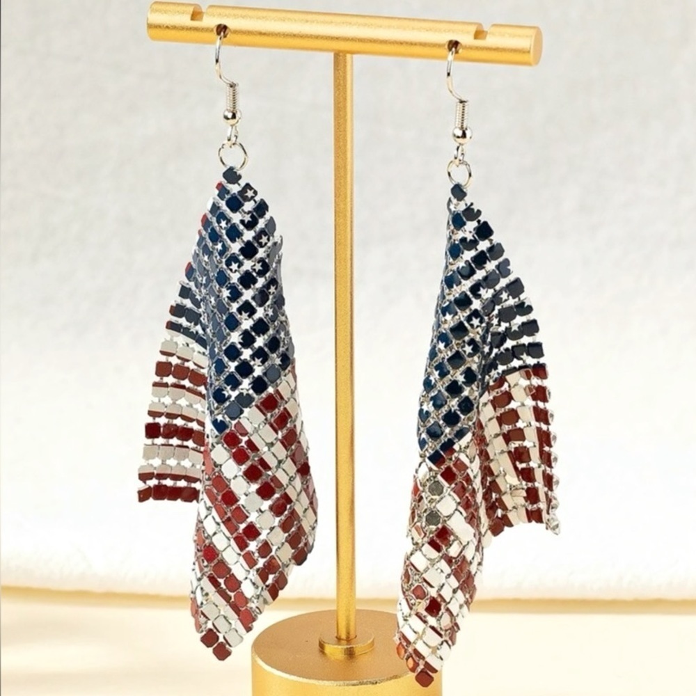 New Patriotic USA American Flag Mesh Earrings